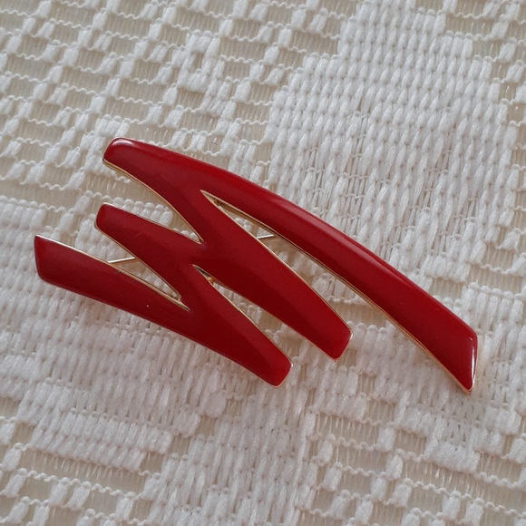 Vintage Fashion Red Brooch - Picture 1 of 7